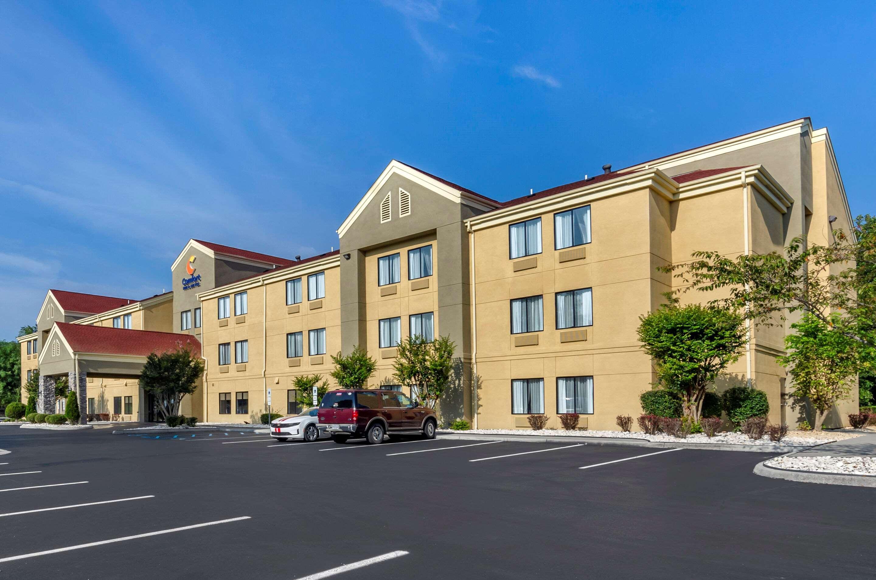 Comfort Inn & Suites Troutville - Roanoke North - Daleville Luaran gambar
